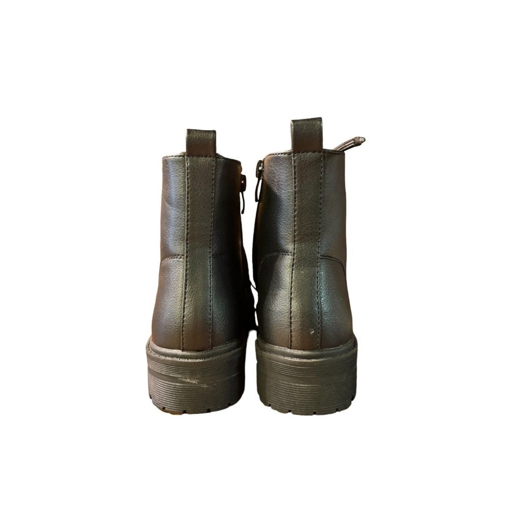 Eva and Zoe Black Combat Style Boots with Pearl Eyelets Junior Size 2 - Picture 4 of 8
